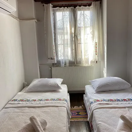Sigacik Kaleici Tas Ev سفيريهيسار